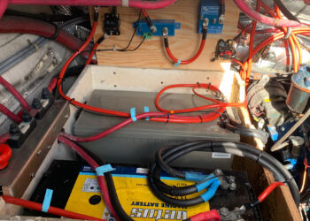 Victron AGM Batterie 220 Ah